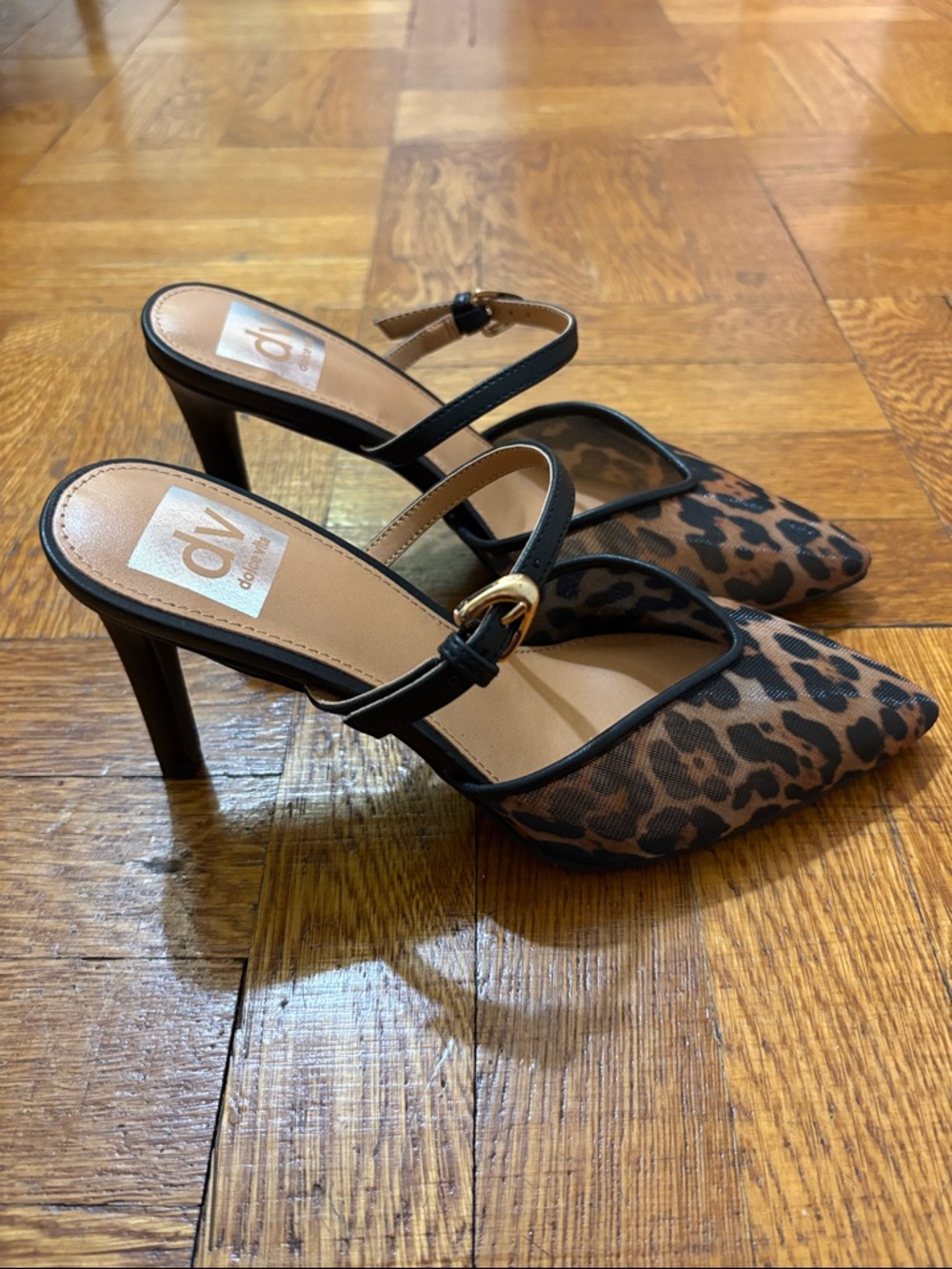 Dolce Vita Elleganza Pointed-Toe Mule Pumps - Picture 2 of 4
